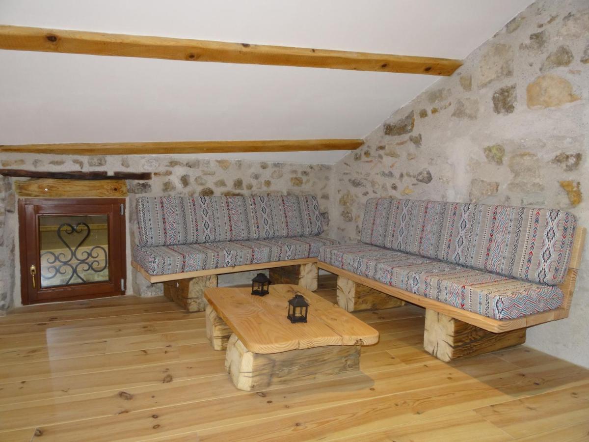 Le Mas Du Galibot Chambre Cambalotte Bed and Breakfast Saint-Florent-sur-Auzonnet Εξωτερικό φωτογραφία